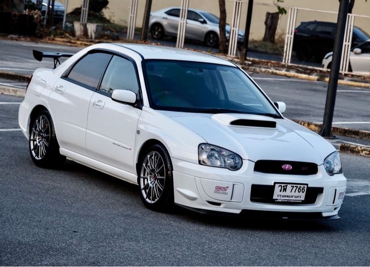 Subaru Impreza 2006 2.0 WRX 4WD Sedan เบนซิน ไม่ติดแก๊ส เกียร์ธรรมดา ขาว รูปที่ 3