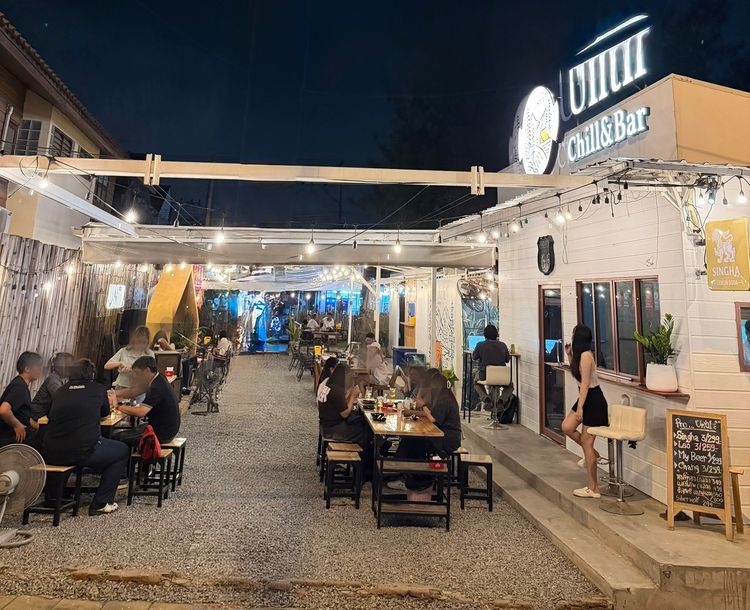 ร้านเครื่องดื่ม ชา กาแฟ แอลกอฮอล์ เซ้งร้านนั่งชิล + ดนตรีสด คลองกุ่ม ใกล้แหล่งออฟฟิศ และบริษัทจำนวนมาก
