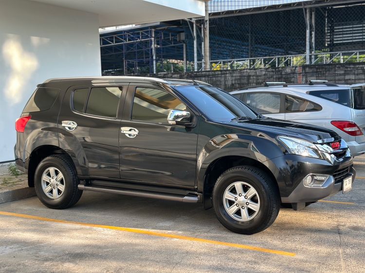 Isuzu MU-X 2013 2.5 Utility-car ดีเซล ไม่ติดแก๊ส เกียร์อัตโนมัติ ดำ รูปที่ 3