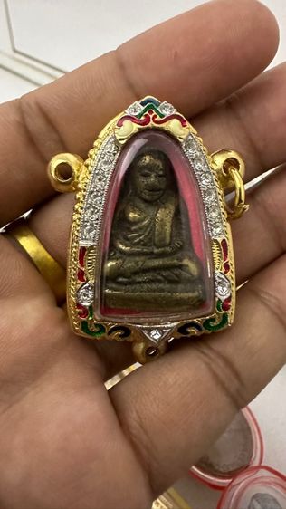 ปล่อยพระค่ะ