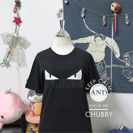 เสื้อยืดสีดำเฟนดิ Fendi Tape Bad Bugs T-Shirt รูปที่ 4