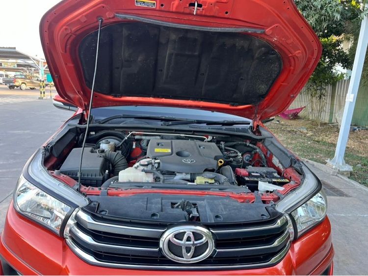 Toyota Hilux Revo 2017 2.4 TRD Sportivo Pickup ดีเซล ไม่ติดแก๊ส เกียร์อัตโนมัติ ส้ม รูปที่ 4
