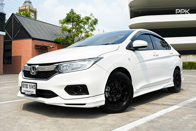 รถ Honda City 1.5 S สี ขาว