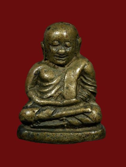 หลวงพ่อเงิน วัดบางคลาน พิมพ์คมชัดสวยเก่าน่าเก็บ ค่ะ