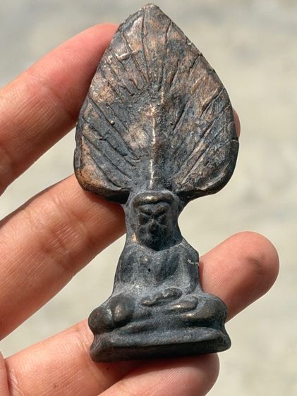 พระเครื่องไม่ทรายที่