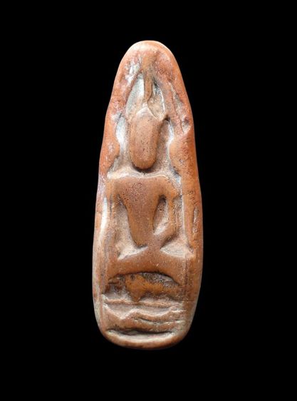 พระขุนแผนแตงกวาผ่าซีก เนื้อดิน จ.สุพรรณบุรี