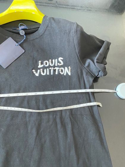 หลุยส์วิตตอง (ติดจองค่ะ)เสื้อยืดแขนสั้น สภาพใหม่เอี่ยม  รูปที่ 5