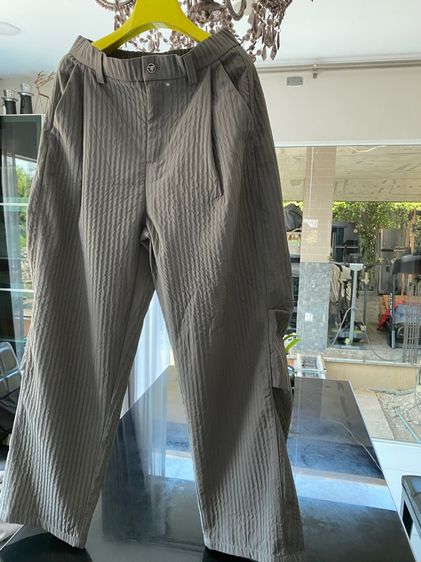 ปราด้ากางเกงขายาวทรงสวย สภาพใหม่เอี่ยม เนื้อผ้าสวยและดีมาก รูปที่ 6