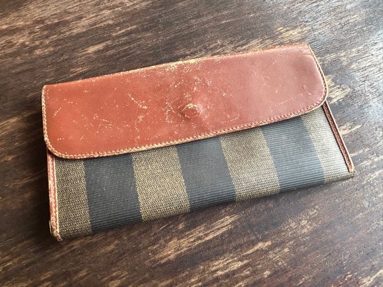Fendi Pequin stripe Wallet รูปที่ 9