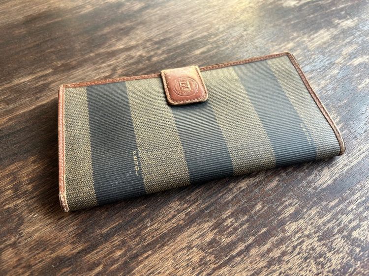 Fendi Pequin stripe Wallet รูปที่ 2