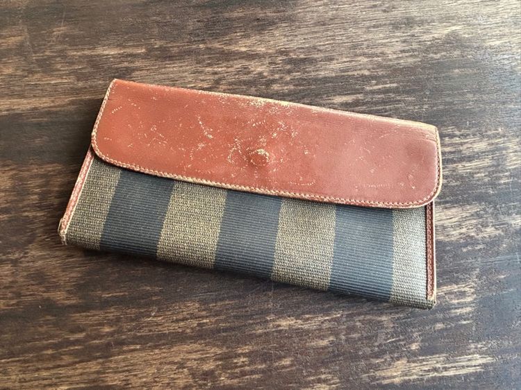 Fendi Pequin stripe Wallet รูปที่ 4