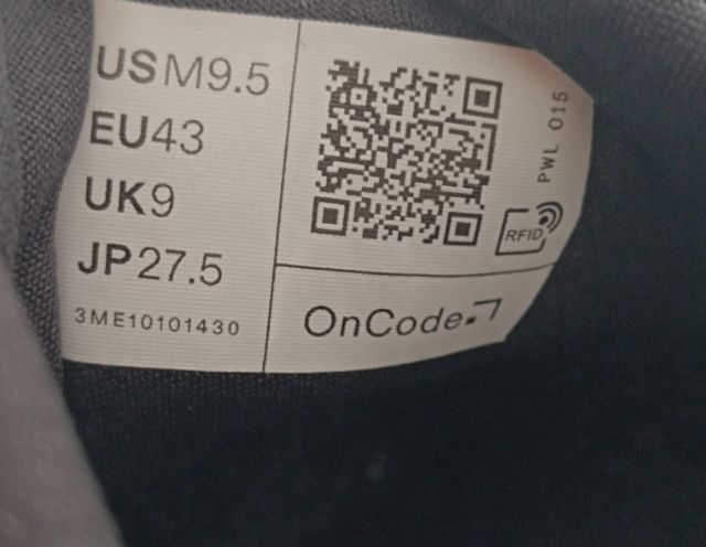ขาย On Cloudtilt Black Ivory size 43-275cm  เหมือนใหม่ ใส่เดินในห้าง 1 ครั้ง ของแท้ รูปที่ 14