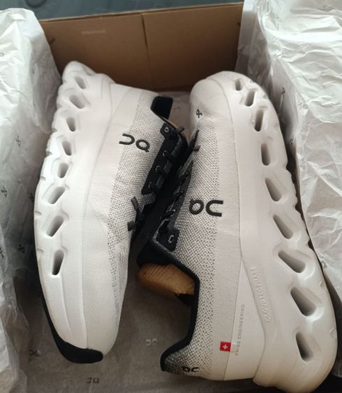 ขาย On Cloudtilt Black Ivory size 43-275cm  เหมือนใหม่ ใส่เดินในห้าง 1 ครั้ง ของแท้ รูปที่ 13