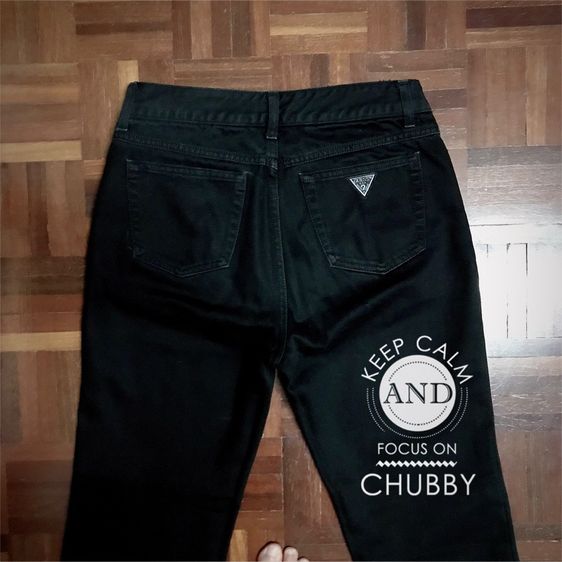 กางเกงยีนส์เอวกลางทรงกระบอกดเกสส์เเท่มาก GUESS JEANS Size เป้า 10 เอว 28 สะโพก 38 ยาว 37 รูปที่ 6