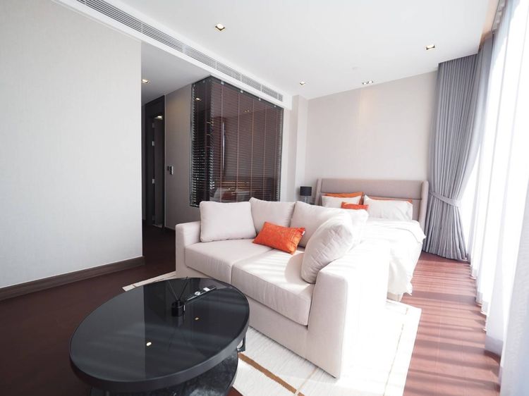 ปล่อยเช่า The Loft Asoke ดีไซน์หรู ใจกลางอโศก ใกล้ MRT เพชรบุรี 