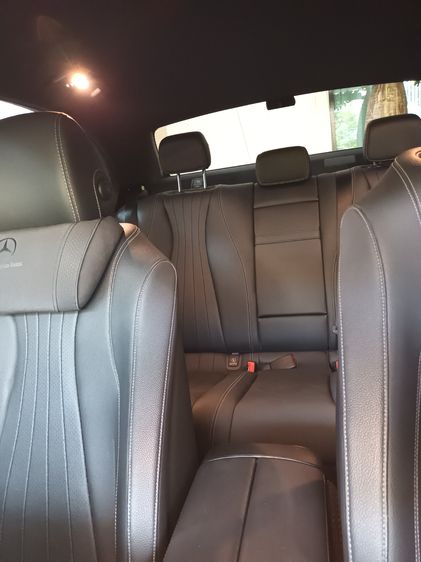Mercedes-Benz E-Class 2021 E220 Sedan ดีเซล ไม่ติดแก๊ส เกียร์อัตโนมัติ เทา รูปที่ 3