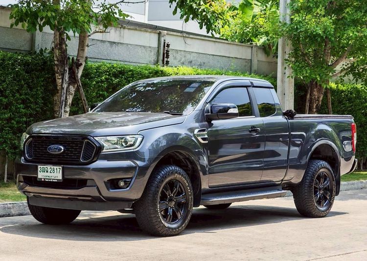รถ Ford Ranger 2.2 Hi-Rider XLT สี เทา