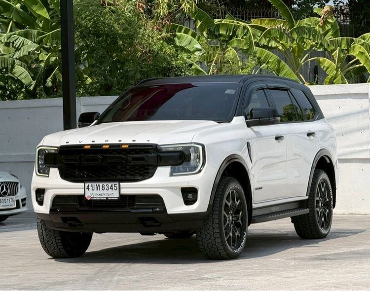 รถ Ford Everest 2.0 Turbo Sport สี ขาว