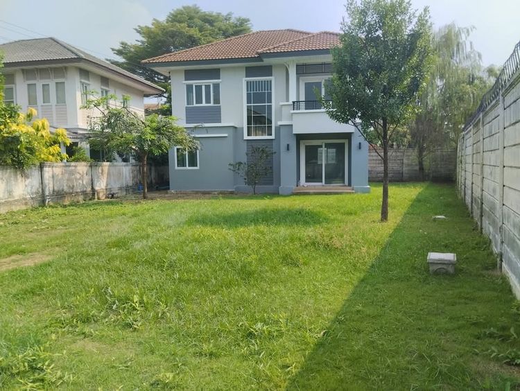 🔥 ขายบ้านเดี่ยวหลังใหญ่ 🔥 Pruksa Village 11 Rattanathibet-Ratchaphruek (พฤกษาวิลเลจ 11 รัตนาธิเบศร์-ราชพฤกษ์) สนามกว้างมาก ฮวงจุ้ยดี ✨  บ้