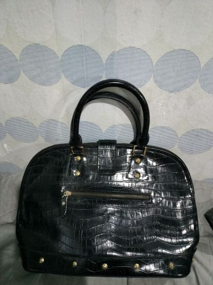 กระเป๋าหนังแท้สีดำทรงถัง รูปที่ 2