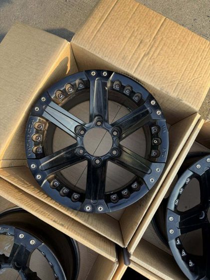 ล้อแม็ก Yachiyoda XT16 ขอบ16นิ้ว 6รู139.7 ET0 ดำด้าน กว้าง8.5นิ้ว

 รูปที่ 4