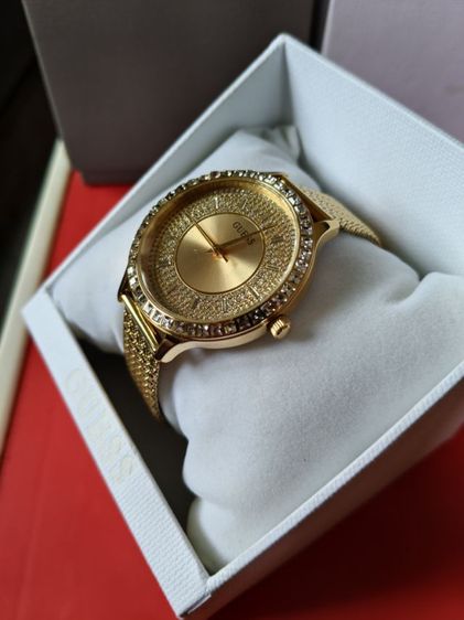 นาฬิกาข้อมือผู้หญิง Guess รุ่น Soiree GW0402L2  รูปที่ 2