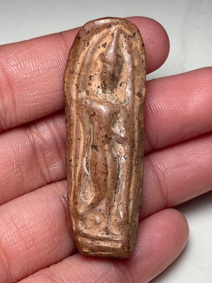 พระลีลาเนื้อดิน