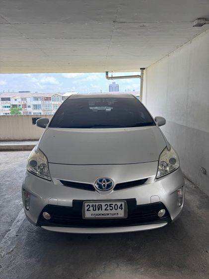 รถ Toyota Prius 1.8 Standard สี เทา