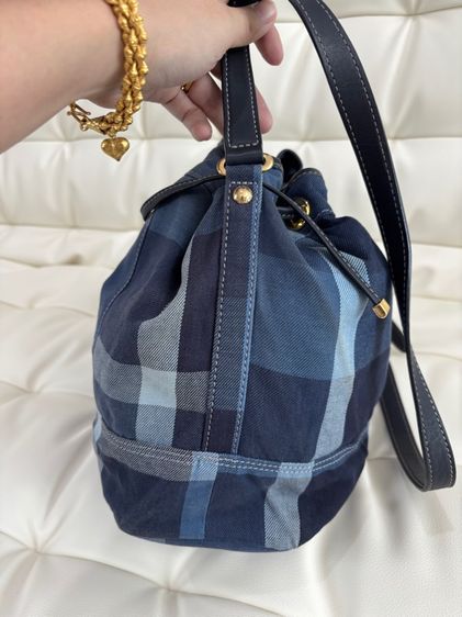 Blue Label กระเป๋าสะพายทรงจีบ  รูปที่ 5