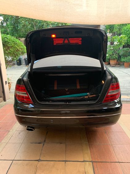 รถ Mercedes-Benz C-Class C200 สี ดำ