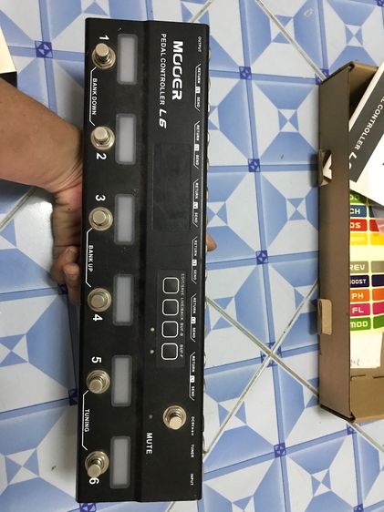 Mooer pedal controller l6