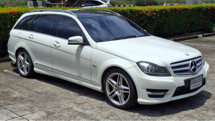 Mercedes-Benz C-Class 2012 C180 AMG Utility-car เบนซิน ไม่ติดแก๊ส เกียร์อัตโนมัติ ขาว รูปที่ 4