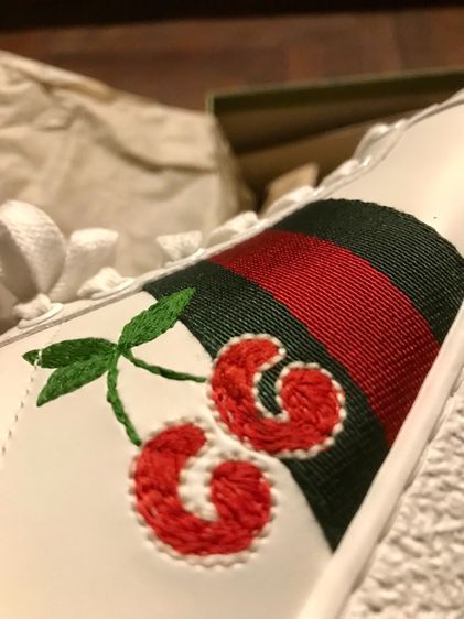 Gucci sneakers 