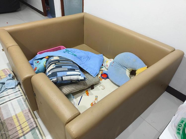 คอกกั้นเลี้ยงเด็ก รูปที่ 3