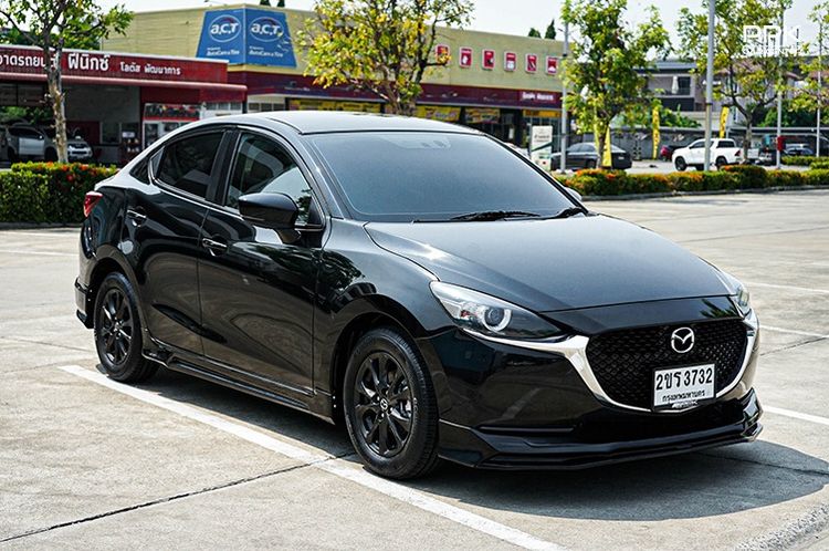 Mazda Mazda 2 2022 1.3 C Sedan เบนซิน ไม่ติดแก๊ส เกียร์อัตโนมัติ ดำ รูปที่ 3