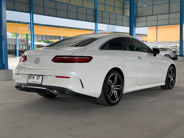 Mercedes-Benz E-Class 2020 E200 เบนซิน เกียร์อัตโนมัติ ขาว รูปที่ 4