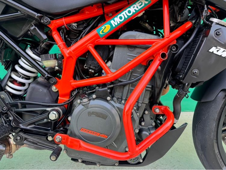 KTM 390 Duke สีดำ ปี17จด20 วิ่ง9,000โล  รถมือเดียว  รูปที่ 6