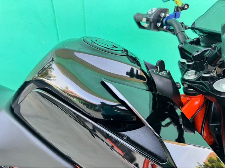 KTM 390 Duke สีดำ ปี17จด20 วิ่ง9,000โล  รถมือเดียว  รูปที่ 4