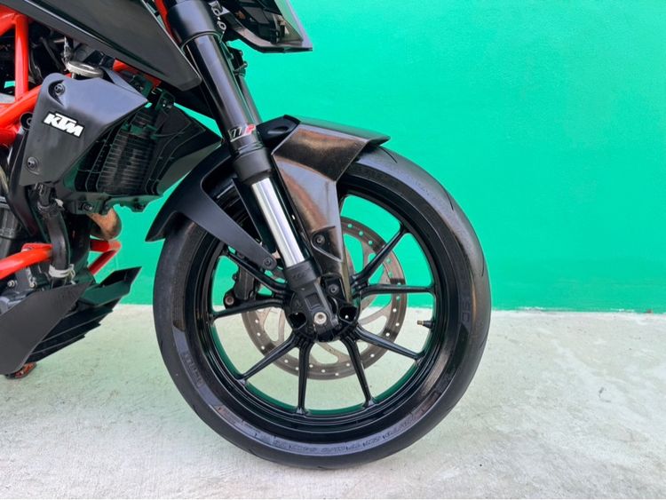 KTM 390 Duke สีดำ ปี17จด20 วิ่ง9,000โล  รถมือเดียว  รูปที่ 7