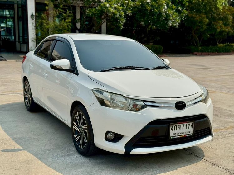 Toyota Vios 2015 1.5 E Sedan เบนซิน ไม่ติดแก๊ส เกียร์อัตโนมัติ ขาว รูปที่ 3
