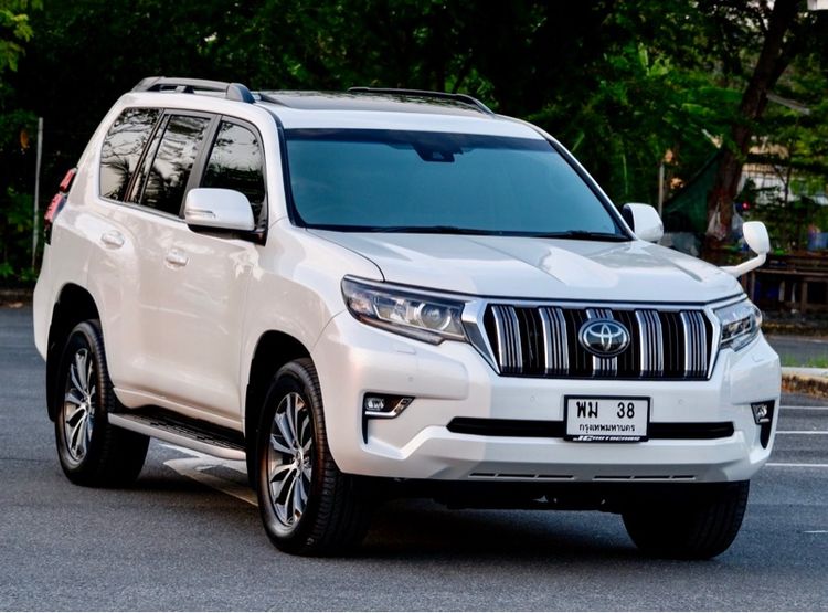 Toyota Land Cruiser Prado 2021 2.8 TX 4WD Utility-car ดีเซล ไม่ติดแก๊ส เกียร์อัตโนมัติ ขาว