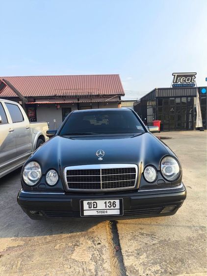 รถ Mercedes-Benz รุ่นอื่นๆ รุ่นย่อยอื่นๆ สี ดำ