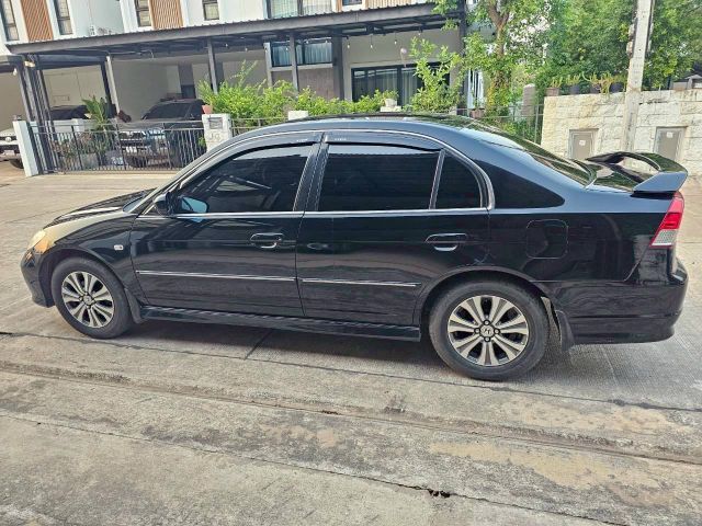 รถ Honda Civic 1.6 EXi สี ดำ