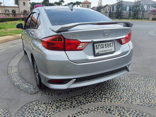 Honda City 2018 1.5 V Plus i-VTEC Sedan เบนซิน ไม่ติดแก๊ส เกียร์อัตโนมัติ บรอนซ์เงิน รูปที่ 4