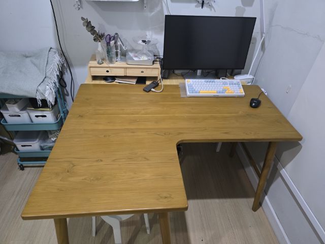 น้ำตาล ​📢 ส่งต่อความพรีเมียม โต๊ะทำงานไม้สักแท้ ทรง L-Shape 