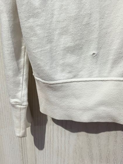 เสื้อสเวตเตอร์ Uniqlo Kaws x Peanuts  รูปที่ 6