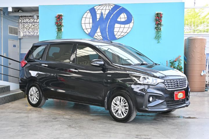 รถ Suzuki Ertiga 1.5 GX สี ดำ
