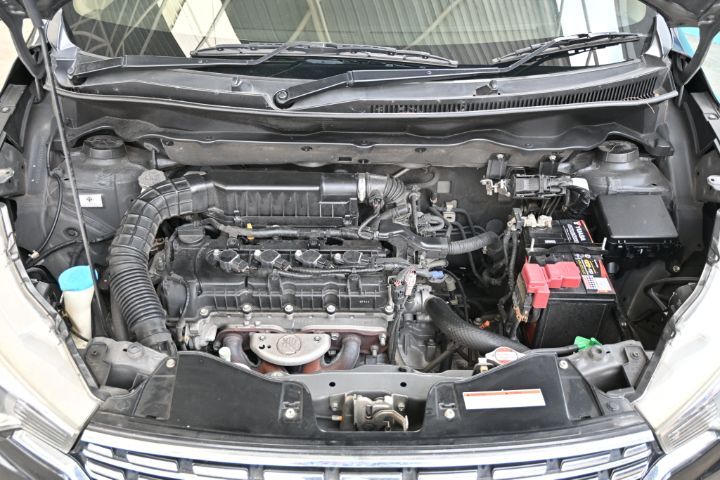 Suzuki Ertiga 2019 1.5 GX Utility-car เบนซิน เกียร์อัตโนมัติ ดำ รูปที่ 4