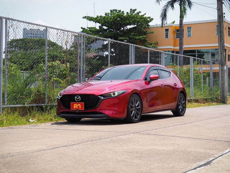 รถ Mazda Mazda3 2.0 SP Sports สี แดง