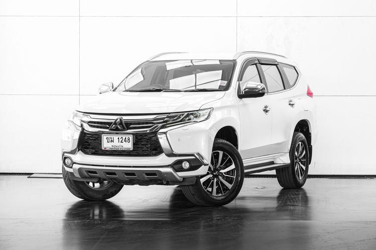 Mitsubishi Pajero Sport 2019 2.4 GT Premium 2WD Utility-car ดีเซล ไม่ติดแก๊ส เกียร์อัตโนมัติ ขาว